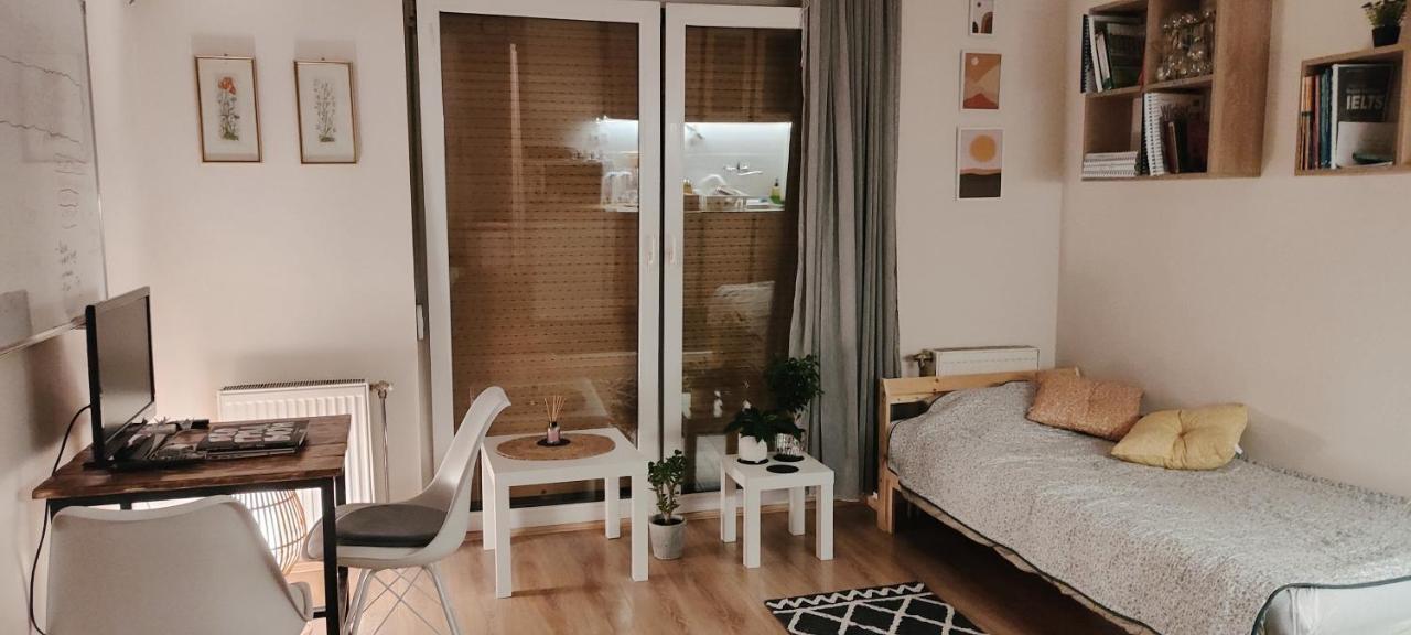 Hummingbird'S Nook Apartment Novi Sad Ngoại thất bức ảnh